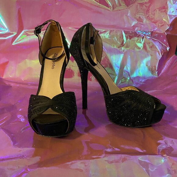 Zigi Soho Saira Heels - Picture 1 of 6